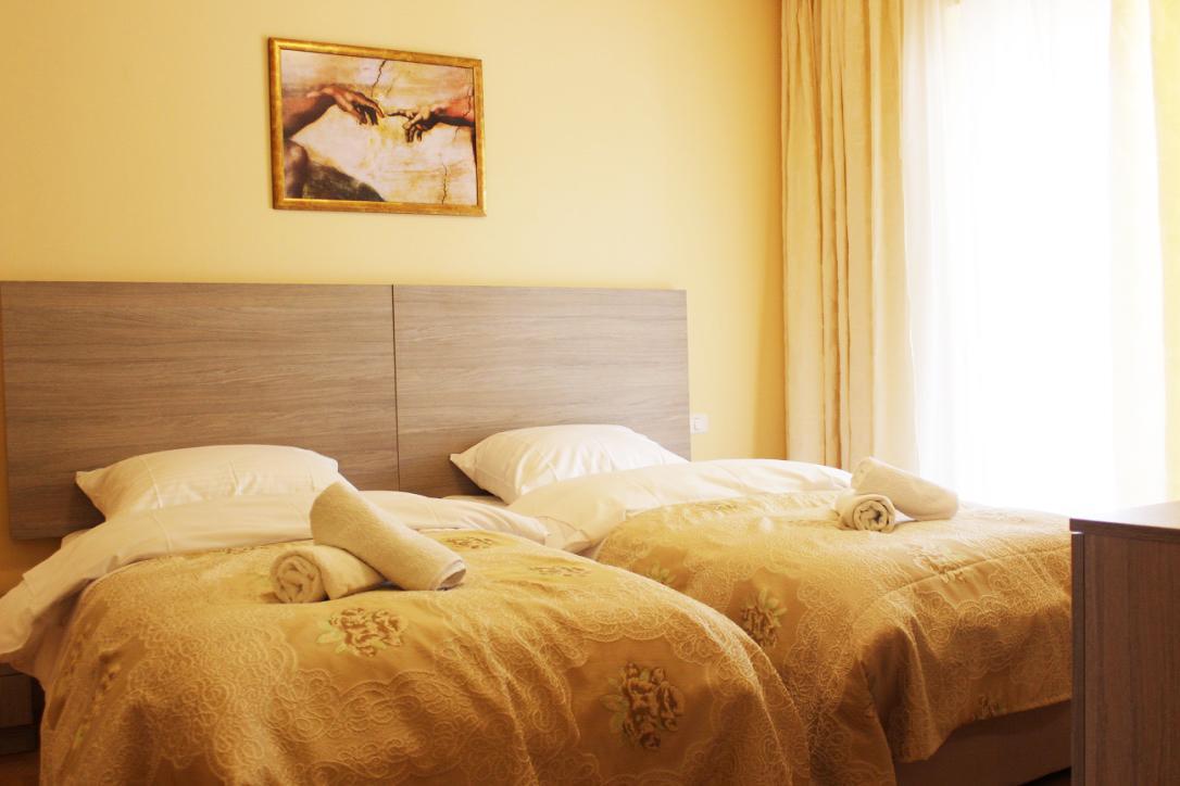 Hotel Mir Medjugorje Bilik gambar