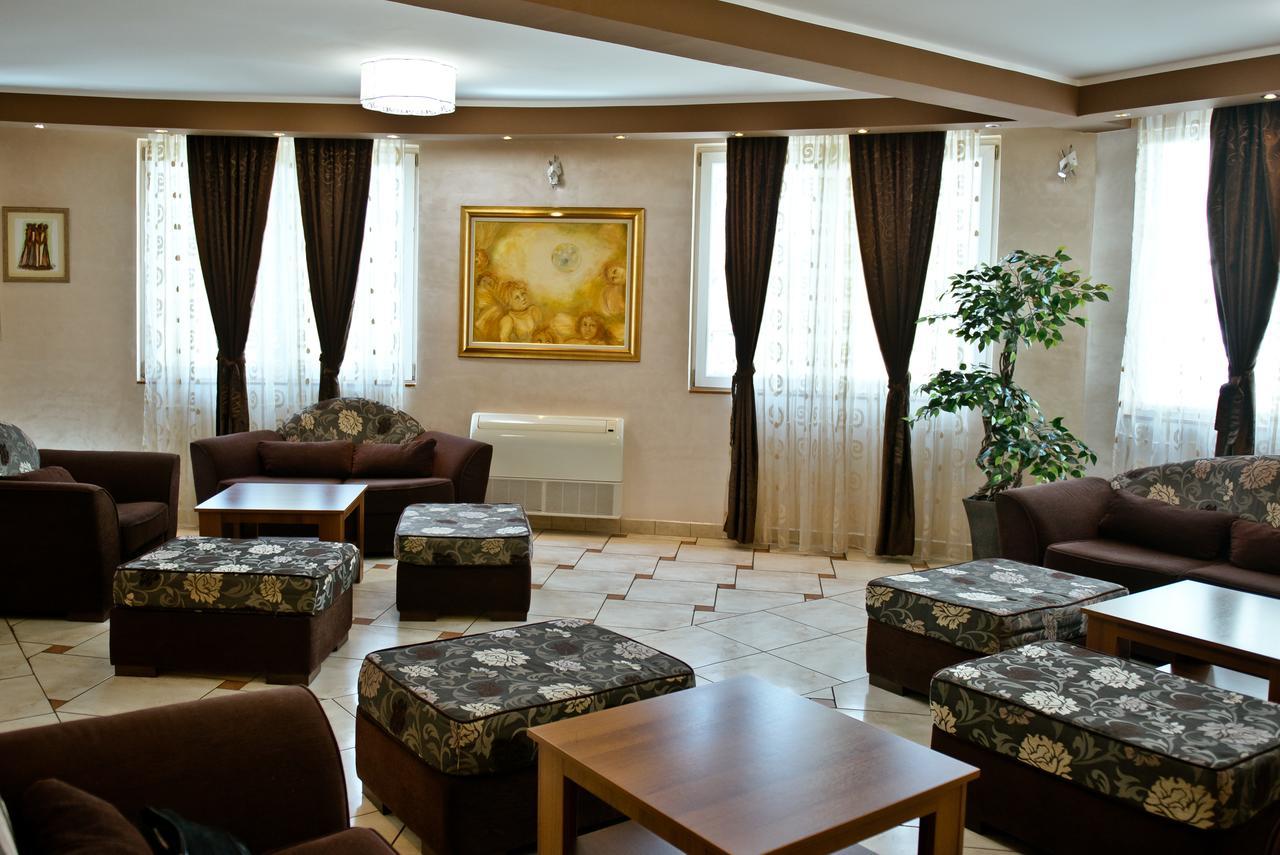 Hotel Mir Medjugorje Luaran gambar